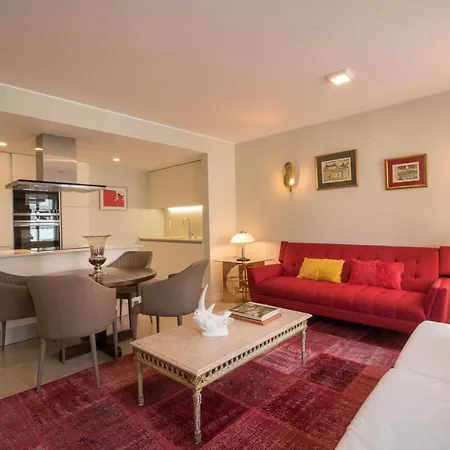 Luxurious Liberdade - Heart Lisboa