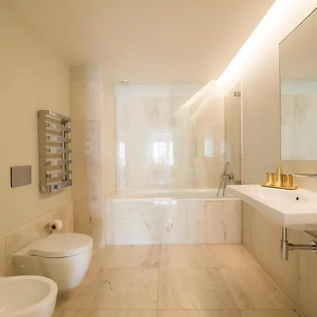 Luxurious Liberdade - Heart Lisboa